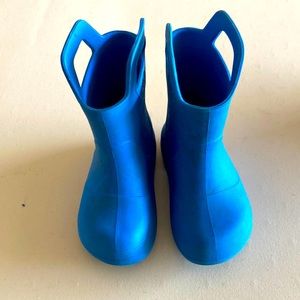 Outdoor master rain boots